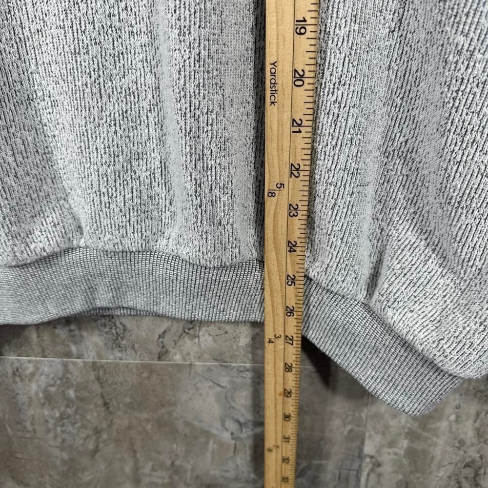 Vintage 90s Grey crewneck sweatshirt with hummingbird and flower design Size XL - Picture 7 of 7